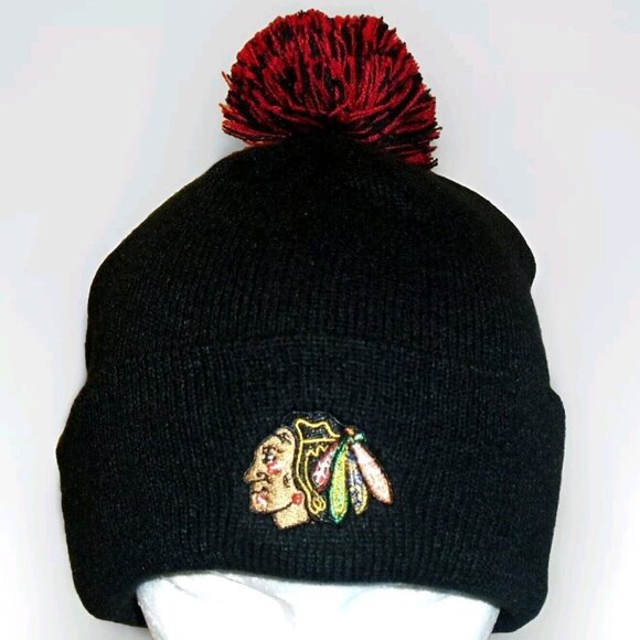 Chicago Blackhawks Black Zephyr Mens Cuffed Pom Beanie Winter Hat Cap New Nhl - Picture 1 of 2